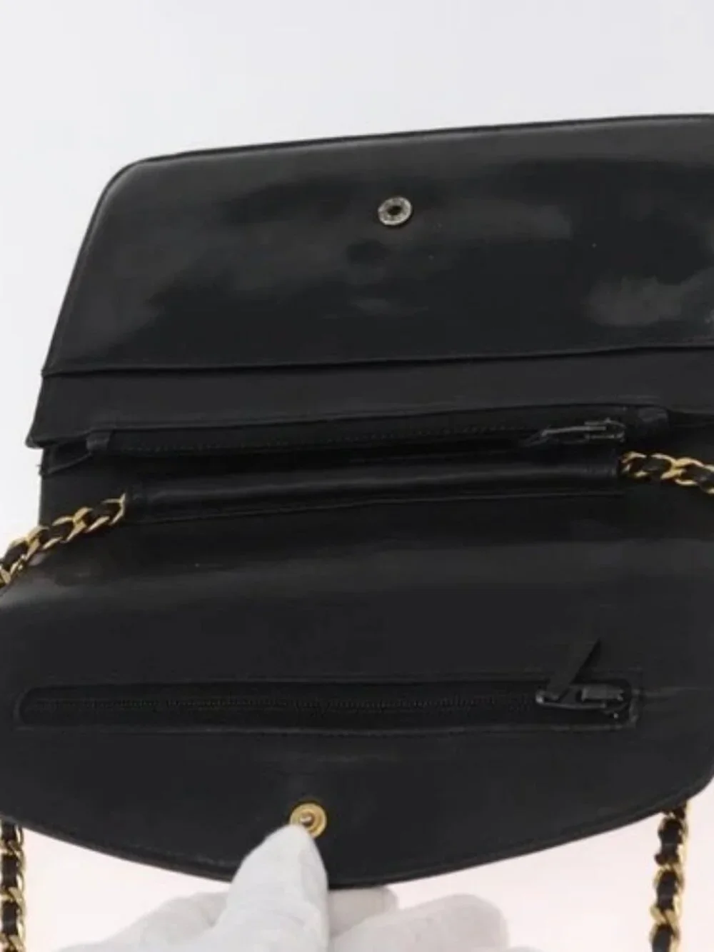 CHANEL brand	chanel color	black